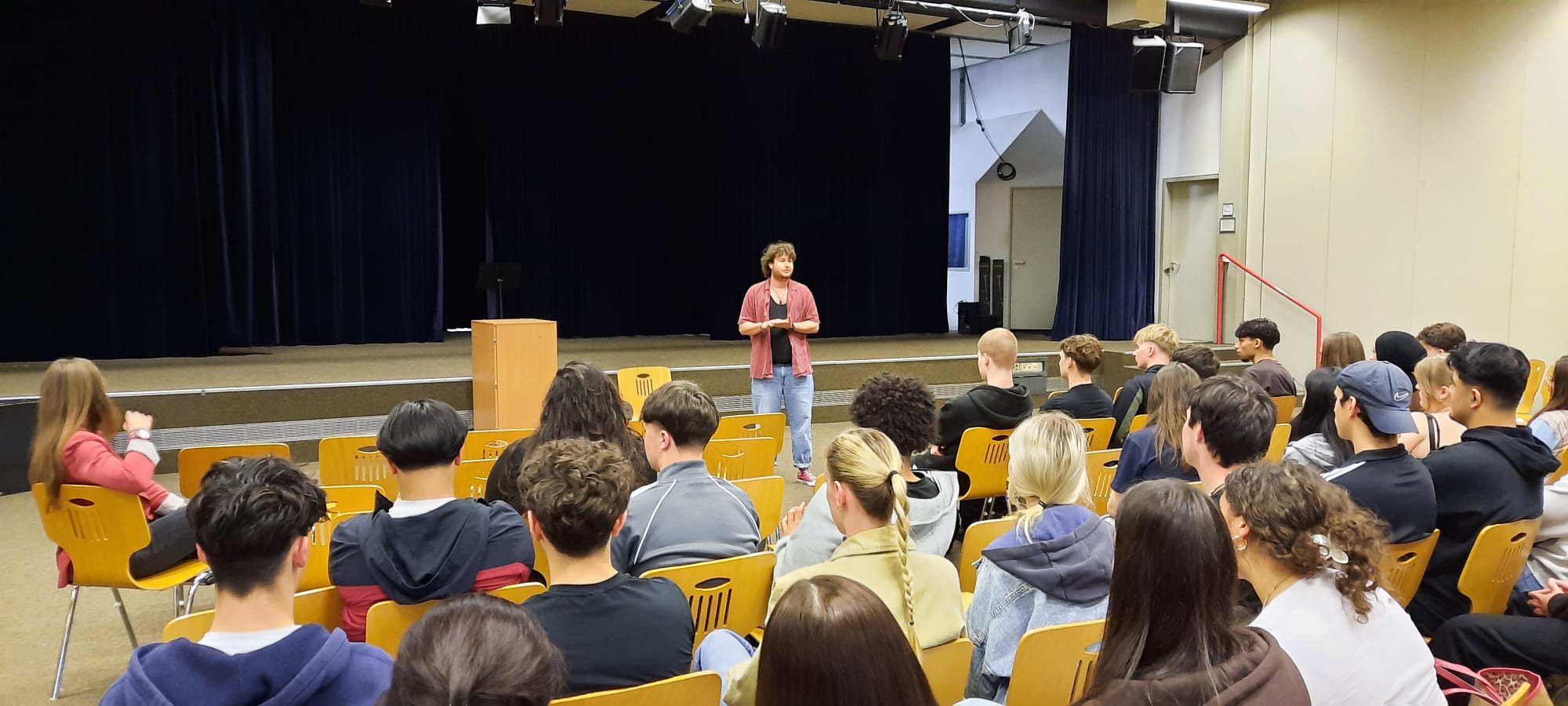 PHOTO-2025-04-29-18-19-12